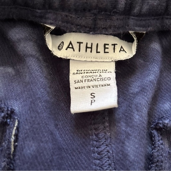 Athleta Women's Farallon Blue Abstract Tie Dye Lightweight Joggers, Size Small - Picture 3 of 12